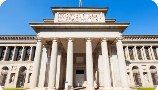 Front view of Prado Museum's entry